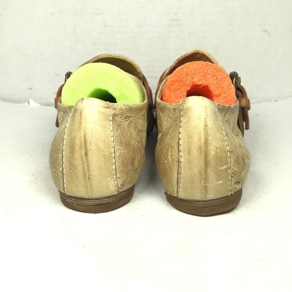 A.S. 98 Distressed Pointed Toe Loafers Flat Buckle Detail Tan Size 36 / US 5.5-6 - Picture 2 of 11